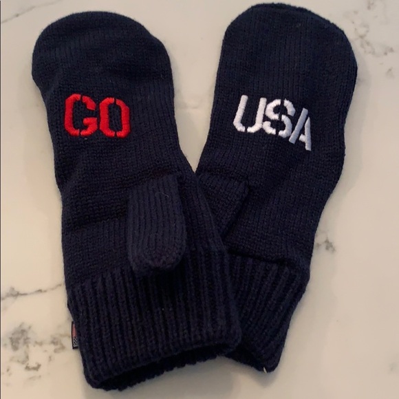 GO USA mittens olympics!!! - Picture 1 of 3